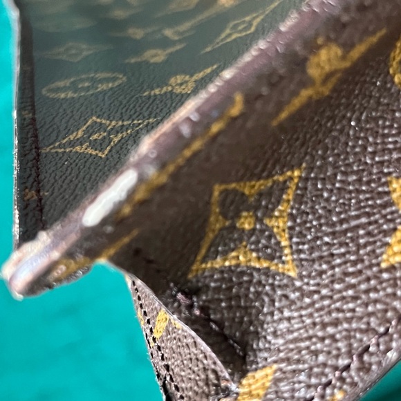 Authentic Louis Vuitton portfolio clutch - Picture 6 of 11